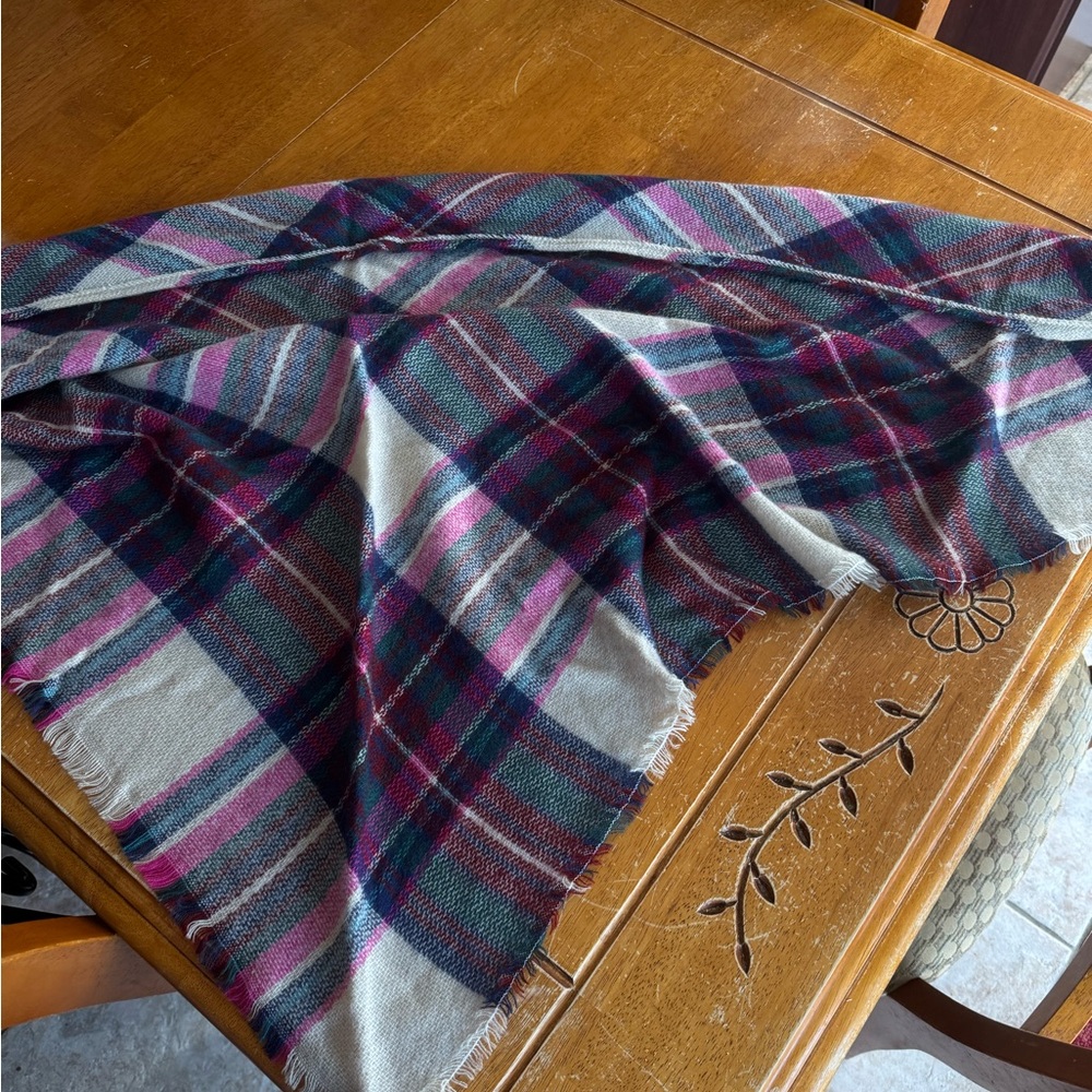 Plaid Wool Scarf in Pink and Blue
